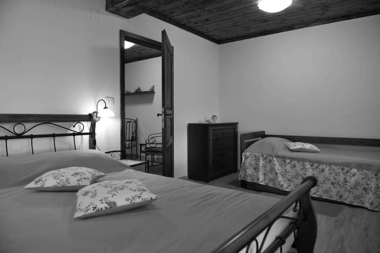 Apartmaji Kumar Smartno Exterior foto